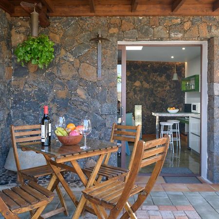 Apartamento Los 4 Nobles Tinajo Kültér fotó